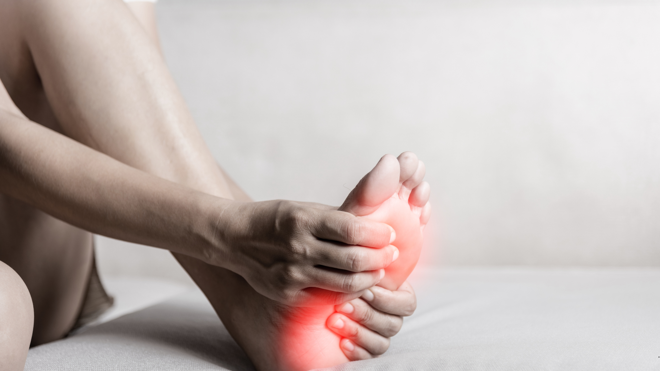 What Makes Plantar Fascia Insoles Effective for Heel Pain? A Complete Guide 